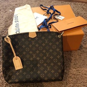 Authentic Louis Vuitton Graceful PM bag NWR